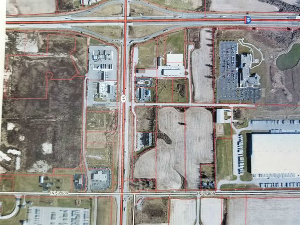 6076 E Corridor Dr, Marion, IN 46953
